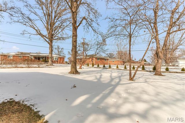 4603 Mattis Road, St Louis, MO 63128