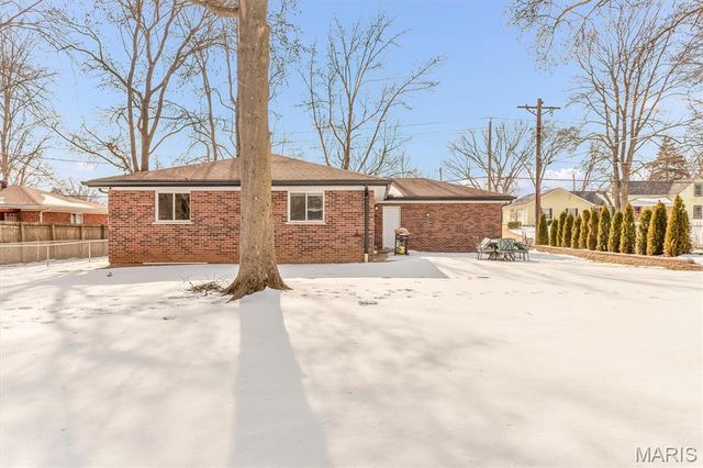 4603 Mattis Road, St Louis, MO 63128