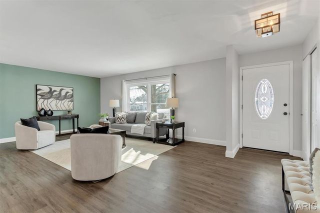 4603 Mattis Road, St Louis, MO 63128