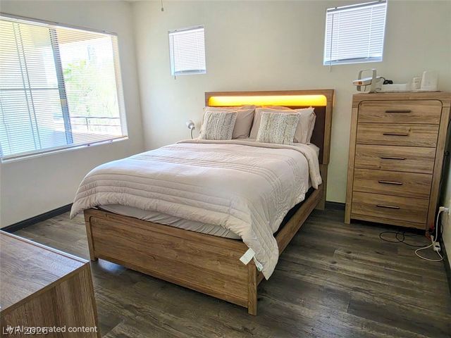 7163 South Durango Drive 201, Las Vegas, NV 89113