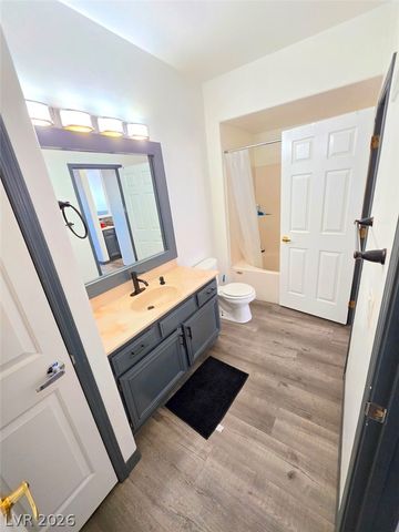 7163 South Durango Drive 201, Las Vegas, NV 89113