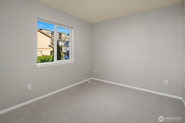 1918 24th Avenue NE, Issaquah, WA 98029