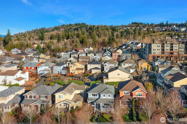 1918 24th Avenue NE, Issaquah, WA 98029