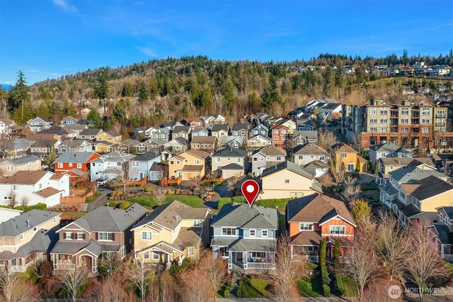 1918 24th Avenue NE, Issaquah, WA 98029