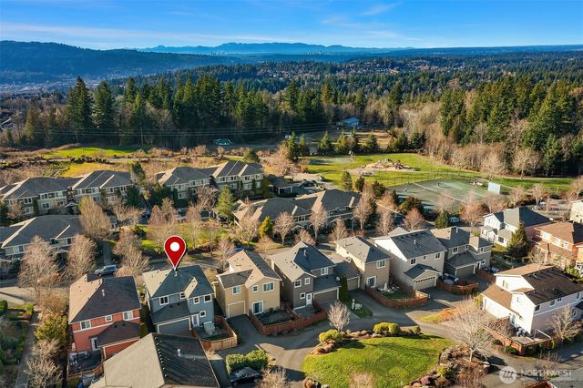 1918 24th Avenue NE, Issaquah, WA 98029