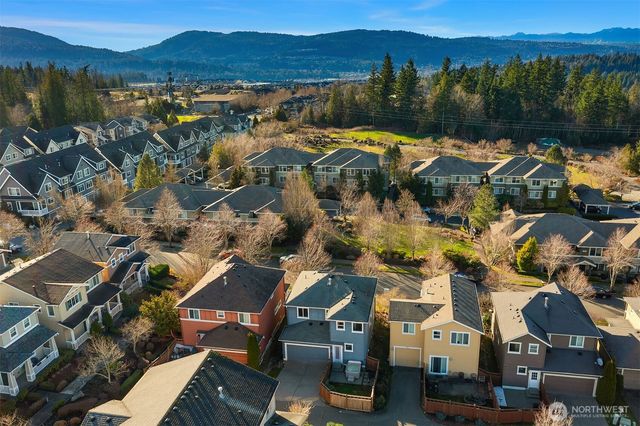 1918 24th Avenue NE, Issaquah, WA 98029