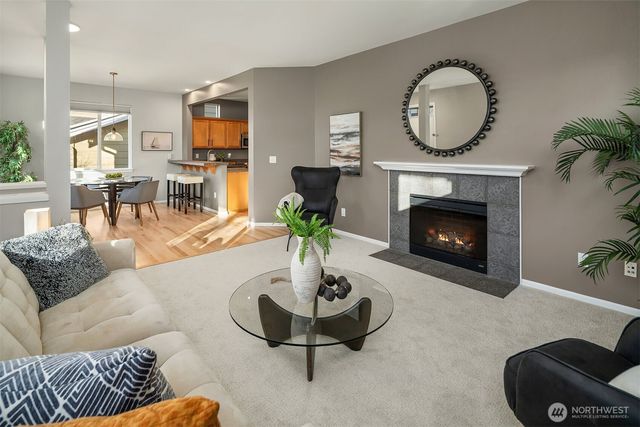 1918 24th Avenue NE, Issaquah, WA 98029