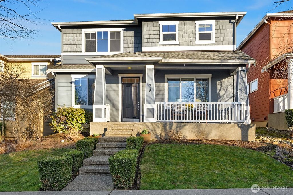 1918 24th Avenue NE, Issaquah, WA 98029