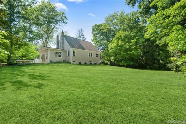 3 Gabriel Drive, Cortlandt Manor, NY 10567