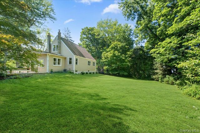 3 Gabriel Drive, Cortlandt Manor, NY 10567