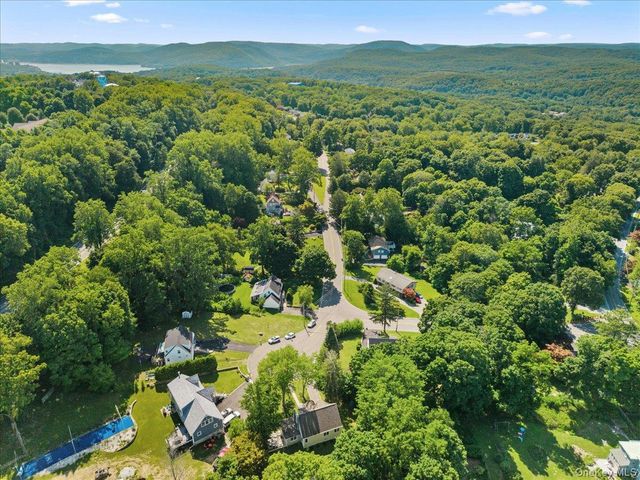 3 Gabriel Drive, Cortlandt Manor, NY 10567