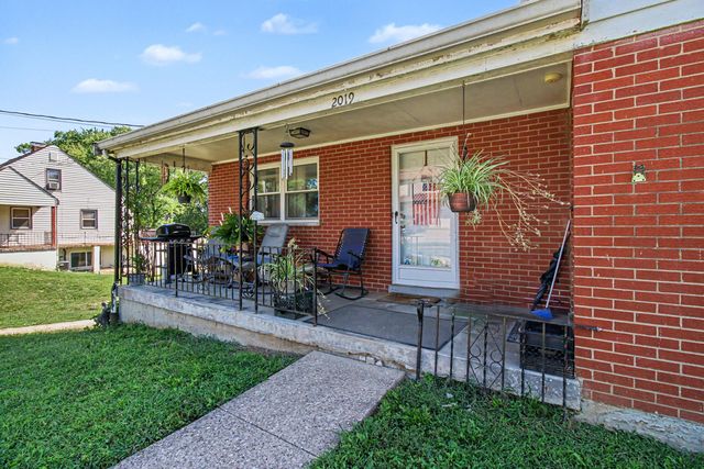 2019 Uhl Road, Cold Spring, KY 41076