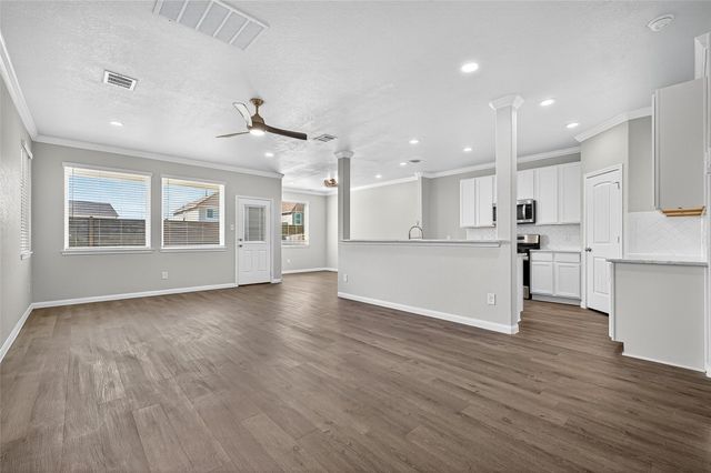 24811 Goldoni Dr, Katy, TX 77493