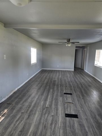 3903 Montgomery Drive, Granbury, TX 76049