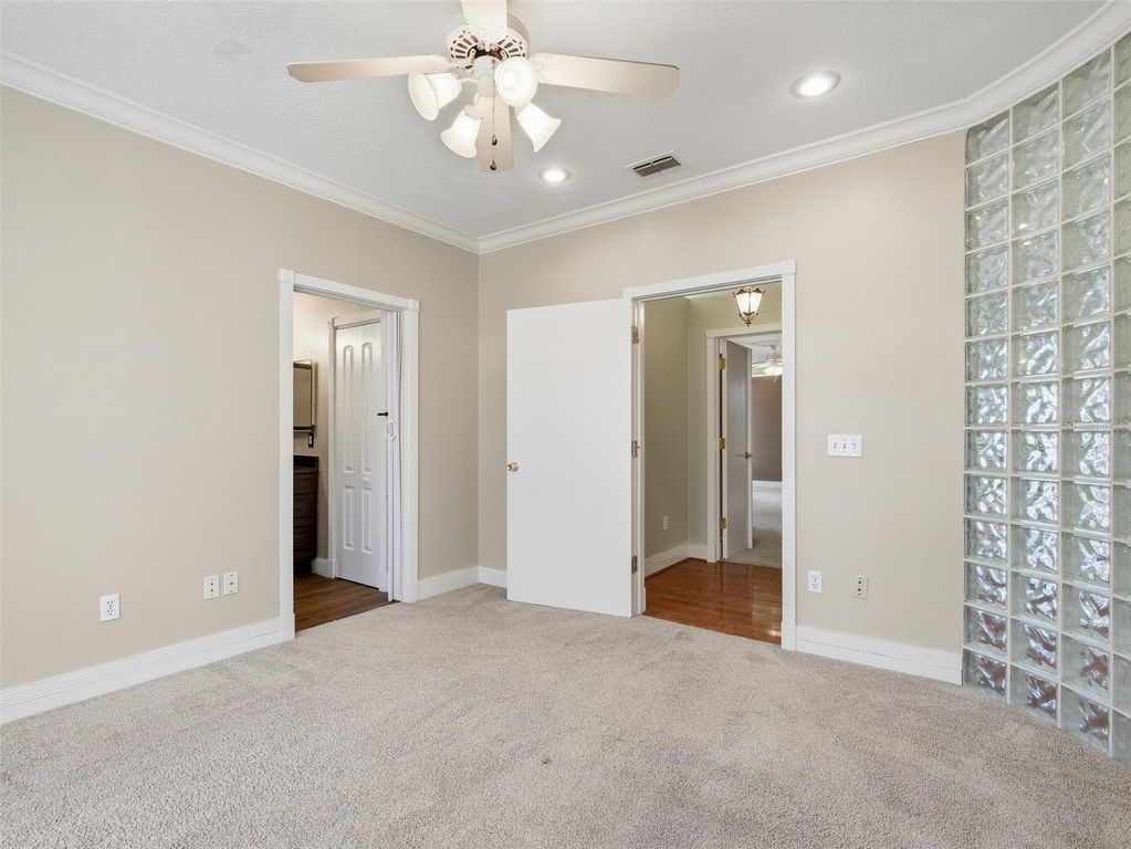 Image 52 of property listing at 1996 TOURNAMENT DRIVE, Apopka, FL 32712