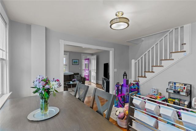 44 Bedlow Avenue, Newport, RI 02840