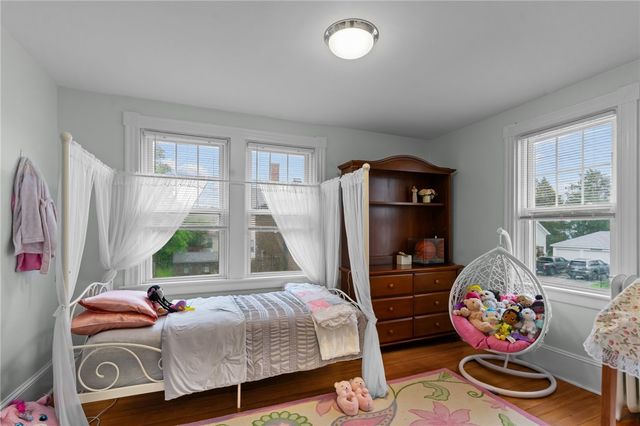 44 Bedlow Avenue, Newport, RI 02840