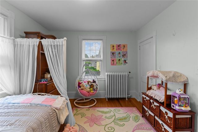 44 Bedlow Avenue, Newport, RI 02840