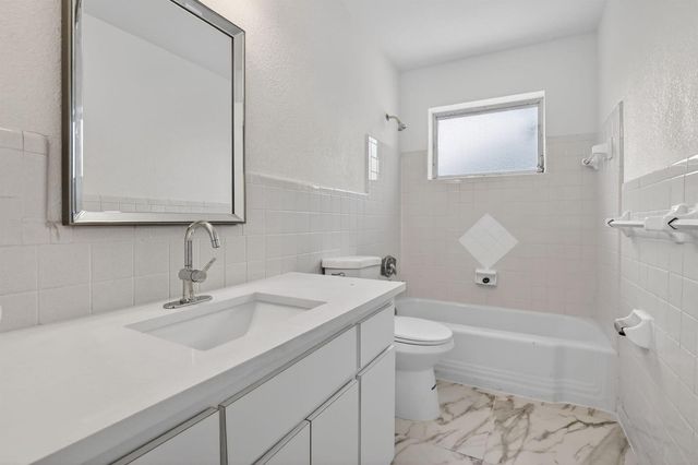 5731 NE 17th Terrace, Fort Lauderdale, FL 33334