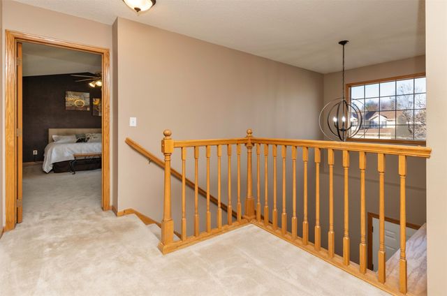 1174 S 51st Street, West Des Moines, IA 50265