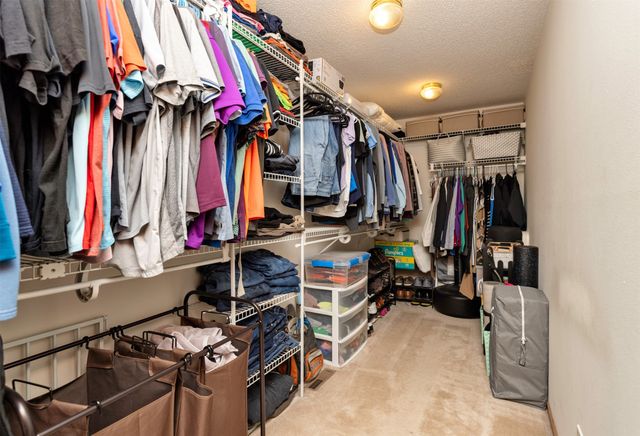 1174 S 51st Street, West Des Moines, IA 50265