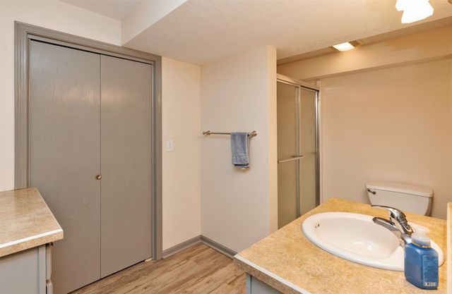 1174 S 51st Street, West Des Moines, IA 50265