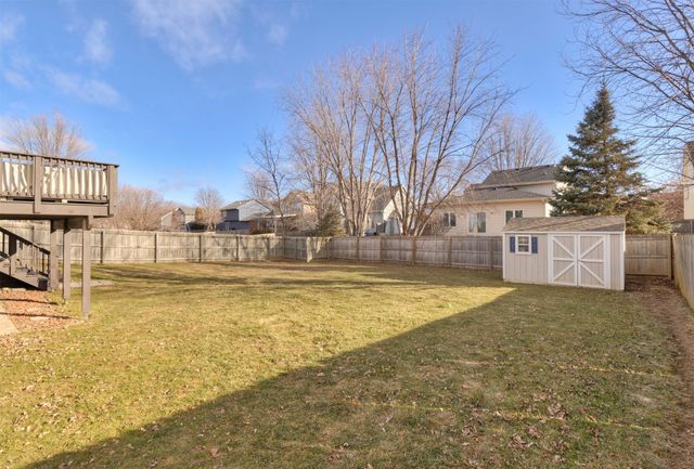 1174 S 51st Street, West Des Moines, IA 50265