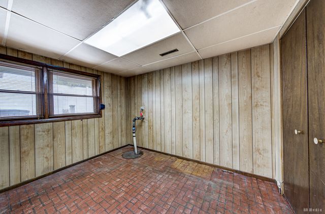 9837 Massasoit Avenue, Oak Lawn, IL 60453