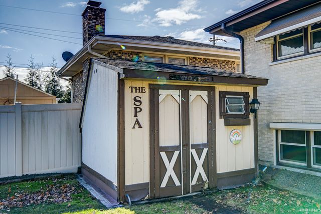 9837 Massasoit Avenue, Oak Lawn, IL 60453