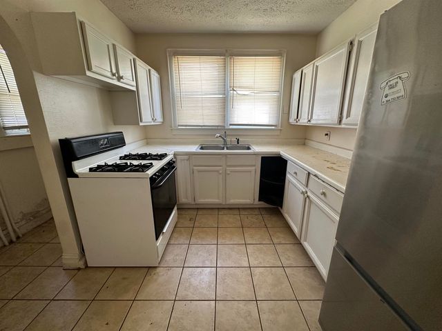 248 6th Avenue West, Huntington, WV 25701