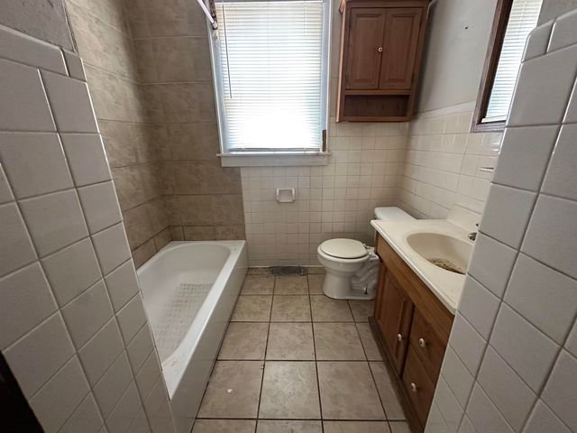 248 6th Avenue West, Huntington, WV 25701