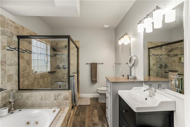 7514 S Buckner Tarsney Road, Grain Valley, MO 64029