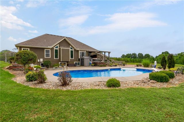 7514 S Buckner Tarsney Road, Grain Valley, MO 64029