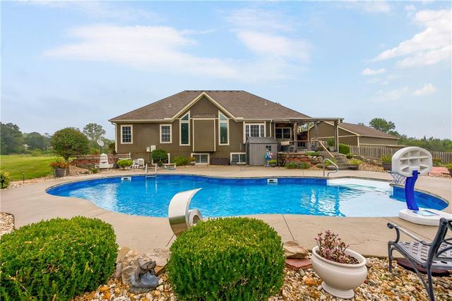 7514 S Buckner Tarsney Road, Grain Valley, MO 64029