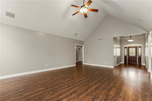7514 S Buckner Tarsney Road, Grain Valley, MO 64029