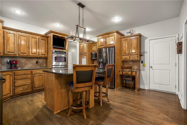 7514 S Buckner Tarsney Road, Grain Valley, MO 64029