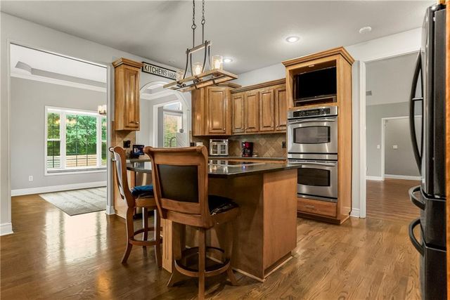 7514 S Buckner Tarsney Road, Grain Valley, MO 64029