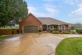 7514 S Buckner Tarsney Road, Grain Valley, MO 64029