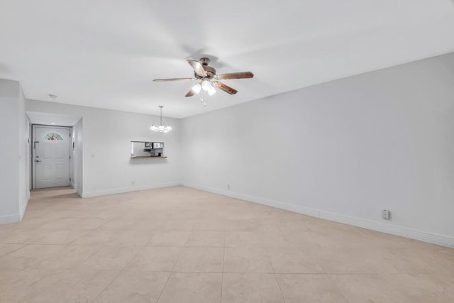 12013 Greenway Circle S 106, Royal Palm Beach, FL 33411