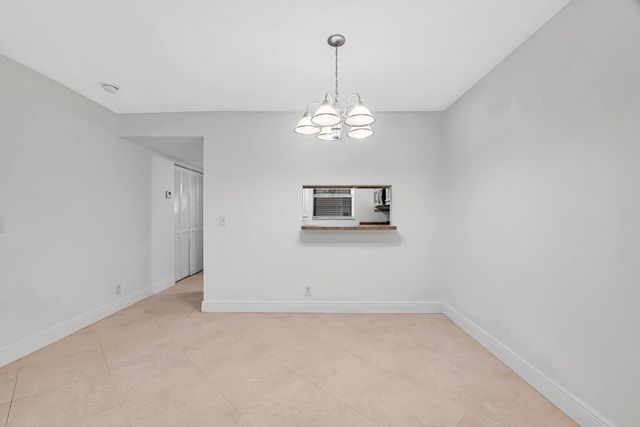 12013 Greenway Circle S 106, Royal Palm Beach, FL 33411