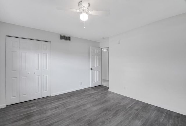 12013 Greenway Circle S 106, Royal Palm Beach, FL 33411