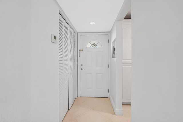 12013 Greenway Circle S 106, Royal Palm Beach, FL 33411