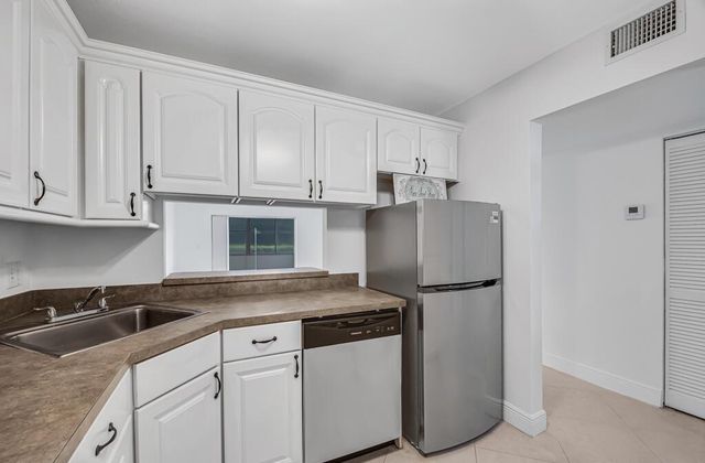 12013 Greenway Circle S 106, Royal Palm Beach, FL 33411