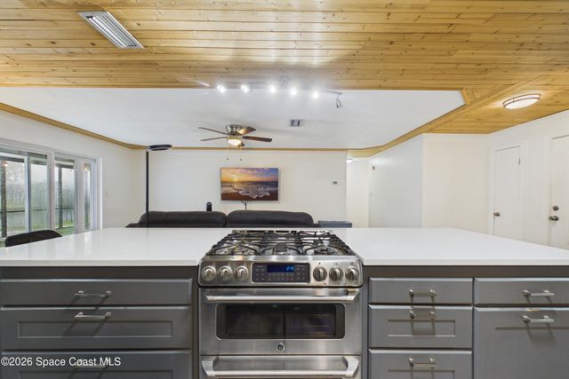 1545 W Coral Court, Merritt Island, FL 32952