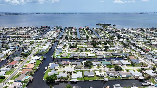 1545 W Coral Court, Merritt Island, FL 32952