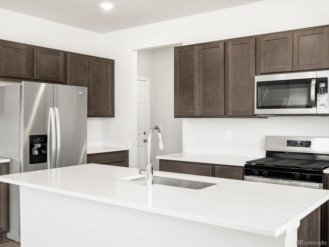 7300 27th Street Road, Greeley, CO 80634