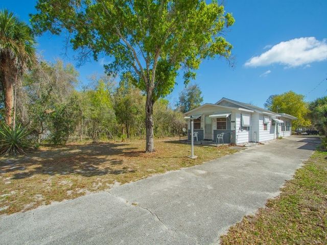 9520 Riverview Drive, Micco, FL 32976