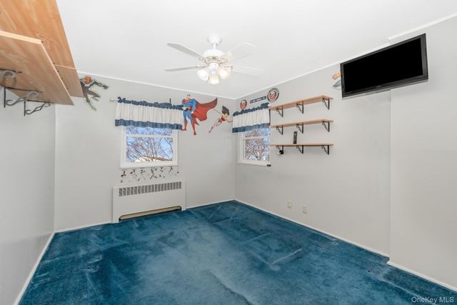 4 Nottinghill Drive, Massapequa, NY 11758