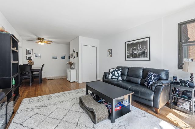 154 Martling Avenue D2 Bldg 2, Tarrytown, NY 10591