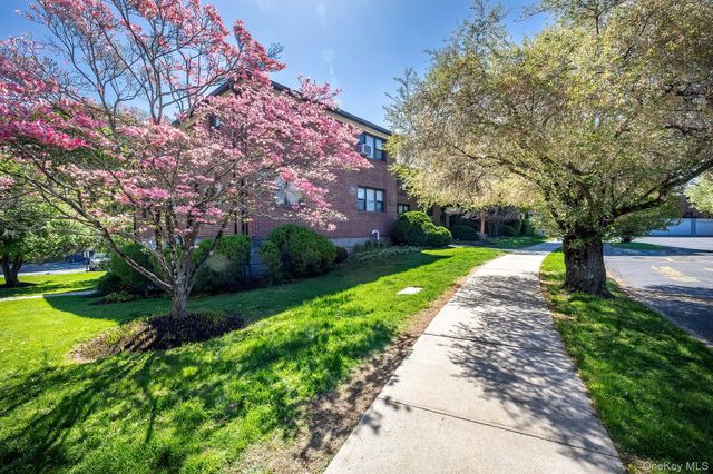 154 Martling Avenue D2 Bldg 2, Tarrytown, NY 10591